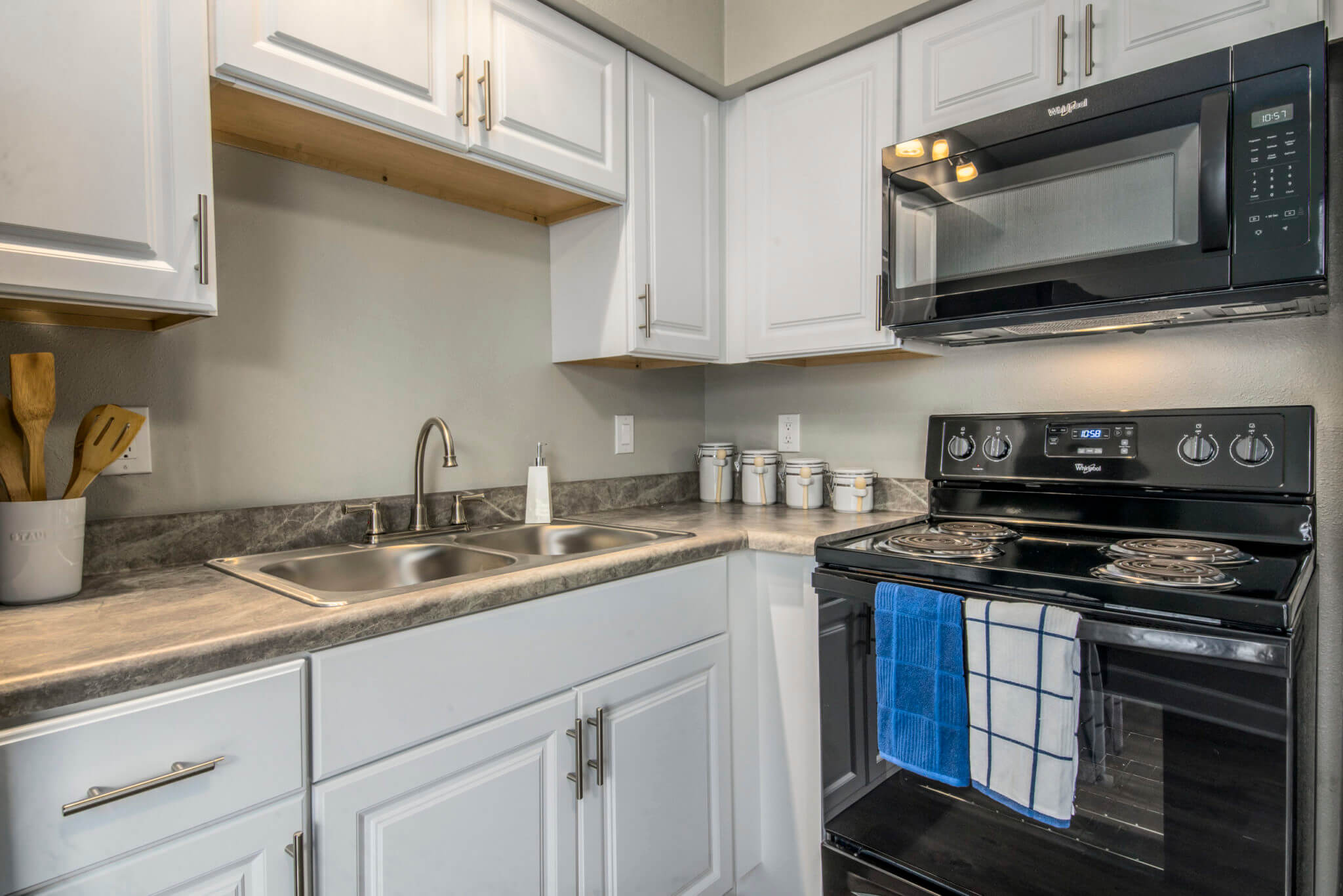 kitchen1-scaled