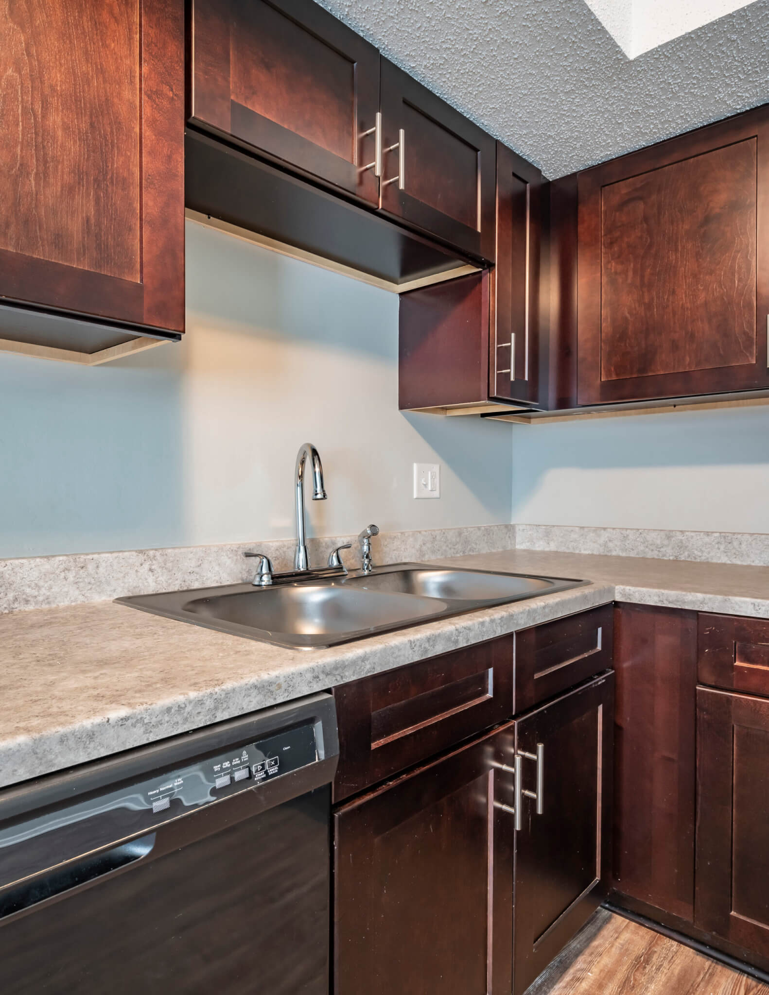 The-Gates-South-Bend-083-Rent-Ready