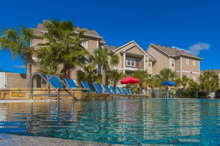 Mirage on University