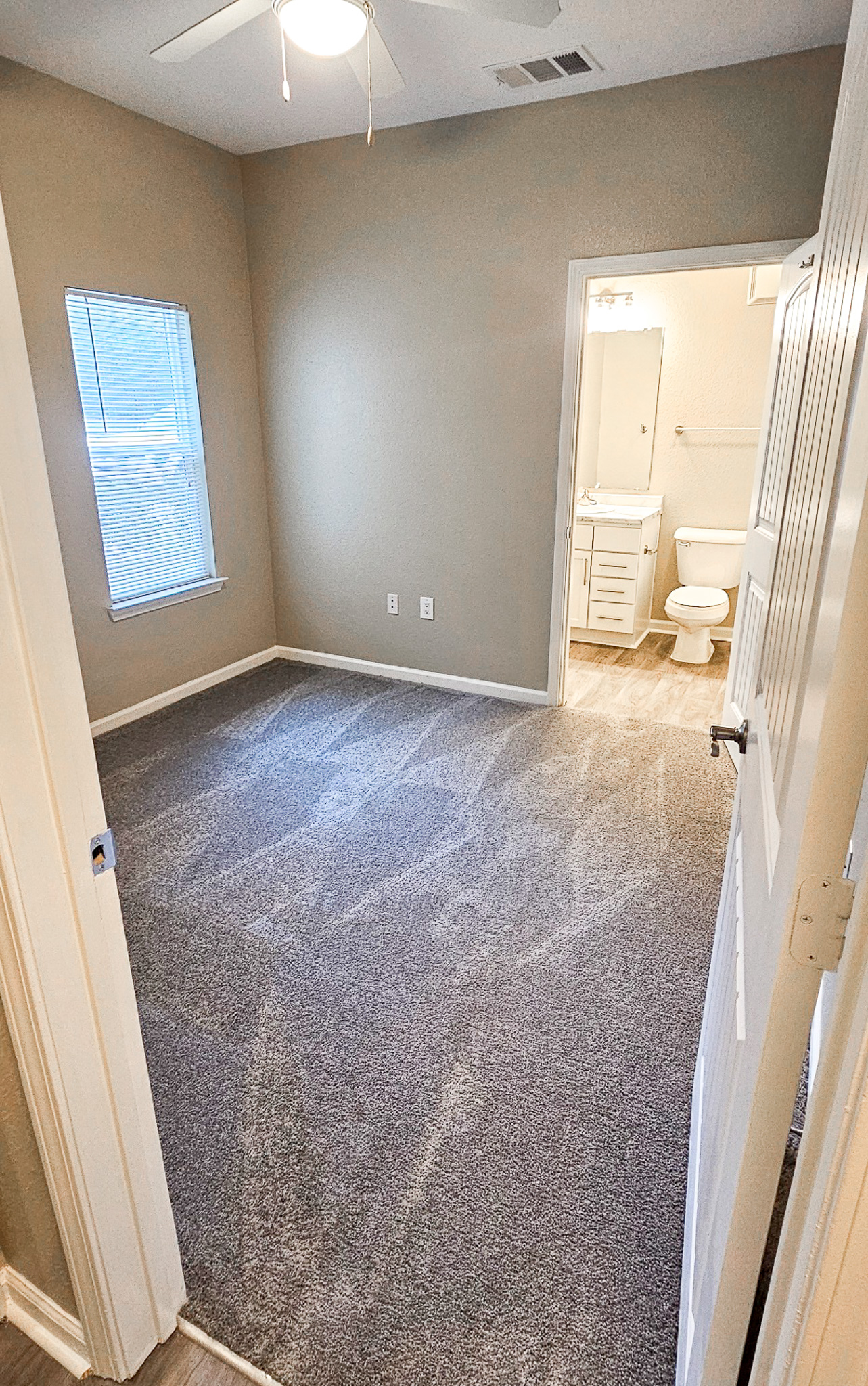 6 Mirage Bedroom