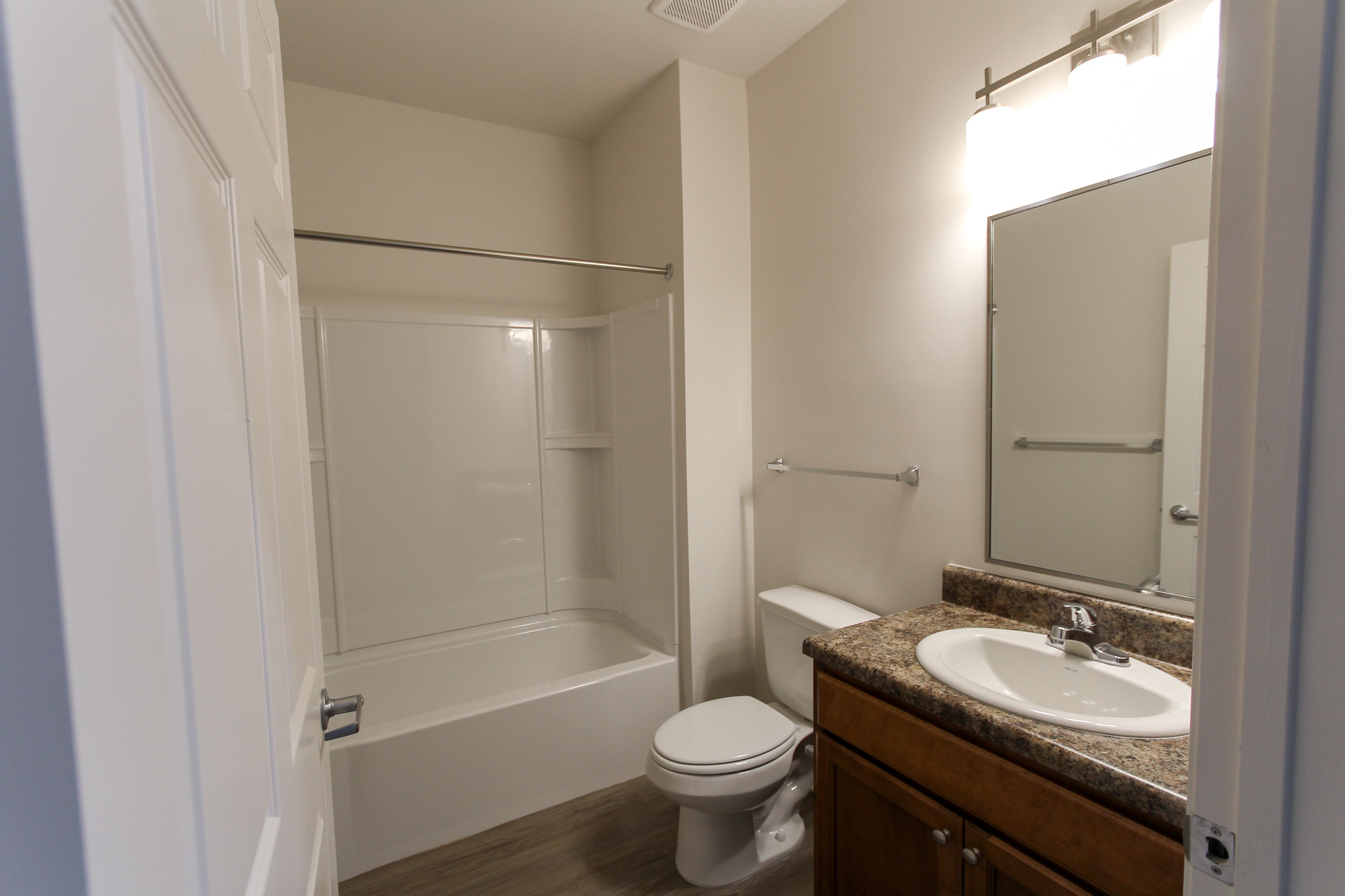 7 Osprey Cove Bathroom